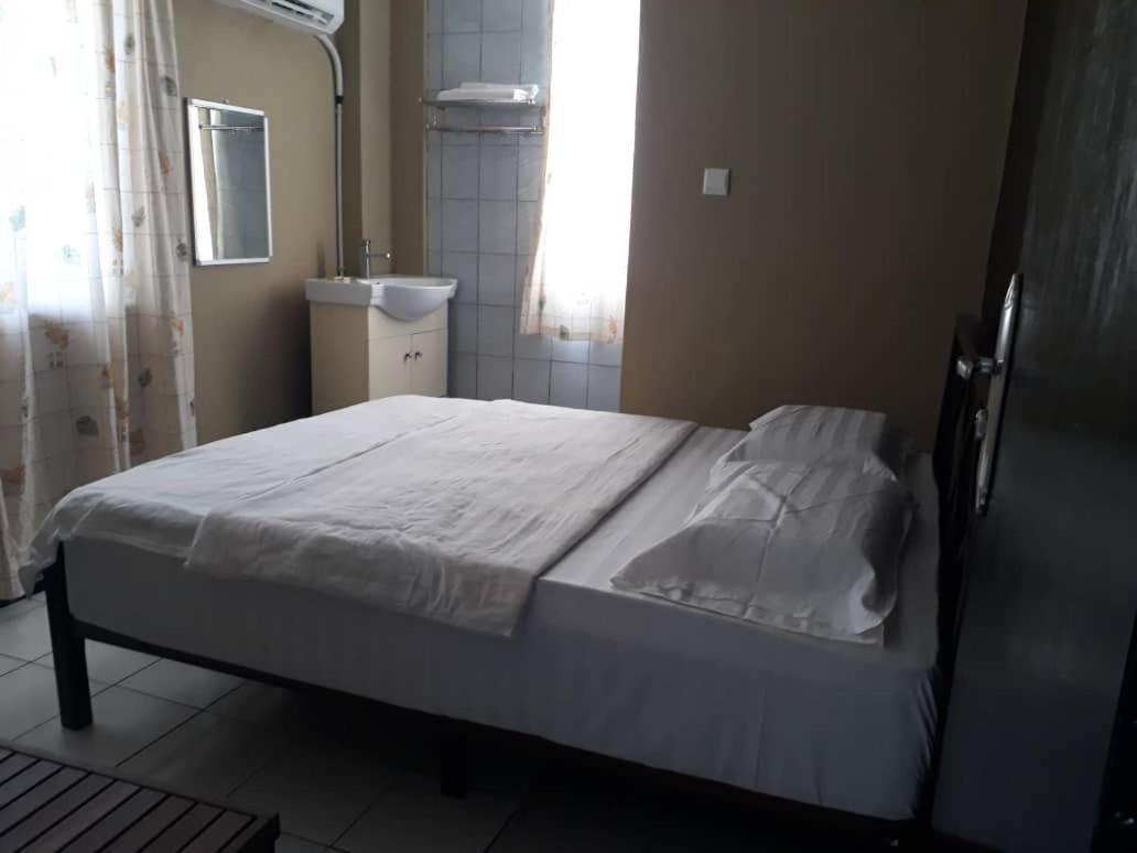 Tabin Lodge Budget Stay Lahad Datu Exterior photo