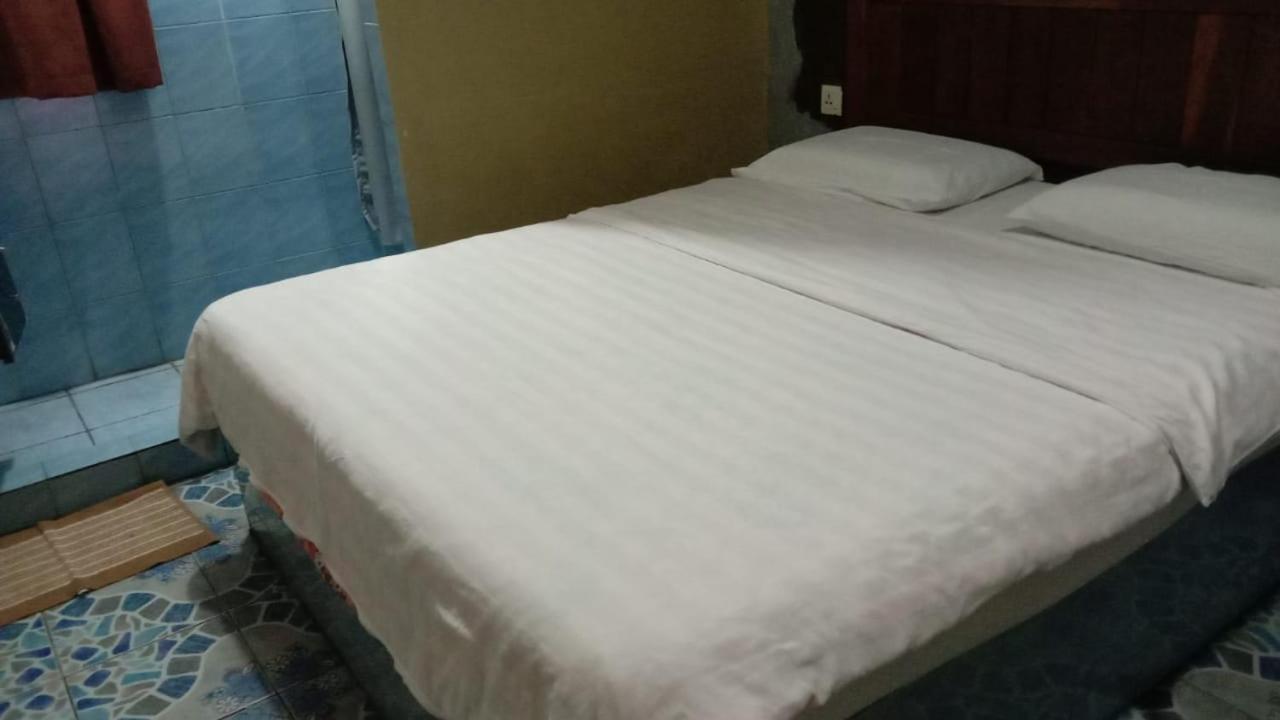 Tabin Lodge Budget Stay Lahad Datu Exterior photo