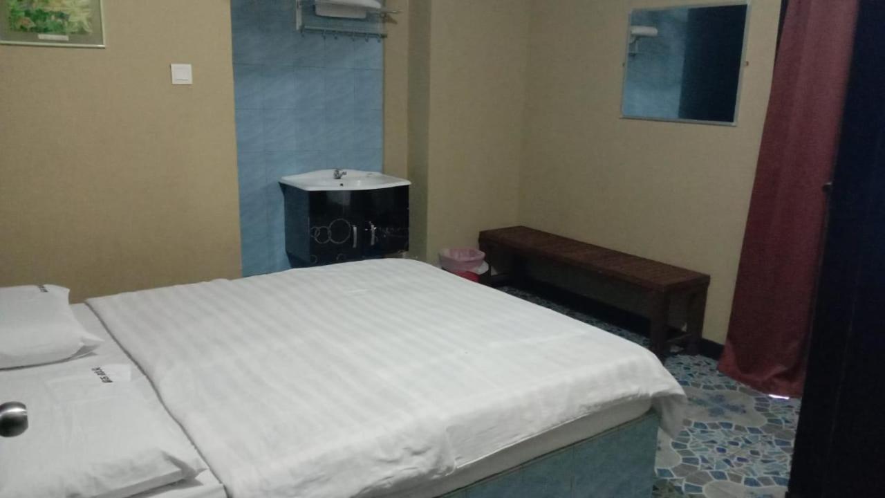 Tabin Lodge Budget Stay Lahad Datu Exterior photo